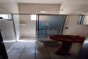 Casa &agrave; venda - Zona I