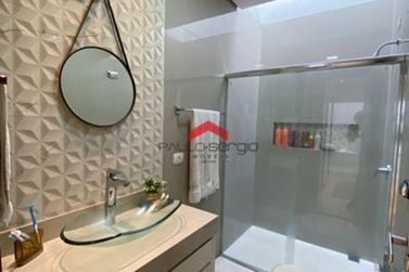 Sobrado &agrave; venda - 260m&sup2; - Parque do Lago