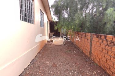 Casa &agrave; venda - 200m&sup2; - JARDIM SANTA MARIA