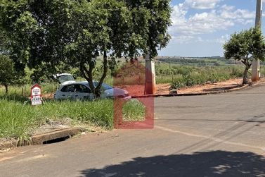 Terreno &agrave; venda - 260m&sup2; - Parque Residencial Oriente