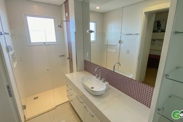 Apartamento para alugar - 269m&sup2; - Zona III