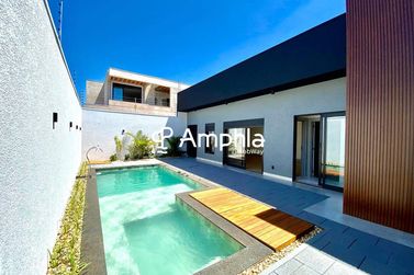 Casa &agrave; venda - 238m&sup2; - Tropical II