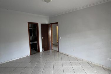 Casa para alugar - 100m&sup2; - Zona II