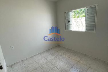 Casa para alugar - 186m&sup2; - Jardim Tropical
