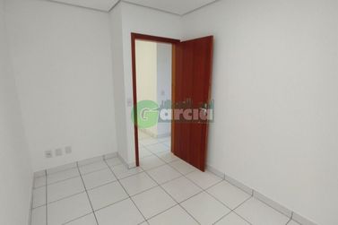 Apartamento &agrave; venda - 49m&sup2; - Zona II