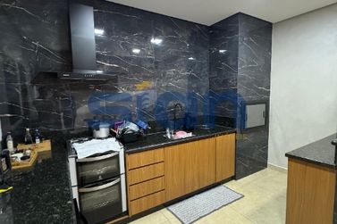 Casa &agrave; venda - 206m&sup2; - Jardim Para&iacute;so
