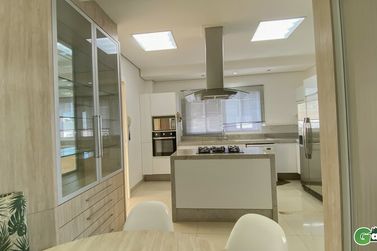 Apartamento &agrave; venda - 269m&sup2; - Zona III