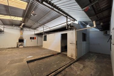 Sal&atilde;o Comercial para alugar - Zona I