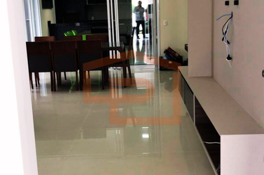 Casa &agrave; venda - 218m&sup2; - Jardim Alphaville