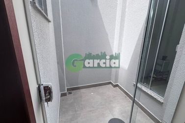 Casa &agrave; venda - 60m&sup2; - JARD. SANTA C&Eacute;CILIA