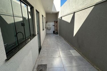 Casa &agrave; venda - 60m&sup2; - JARDIM THEREZA