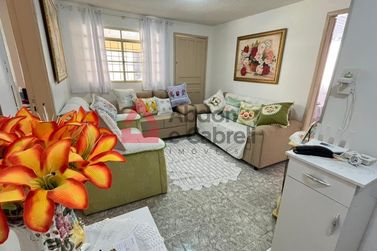 Casa &agrave; venda - 250m&sup2; - Jardim S&atilde;o Crist&oacute;v&atilde;o