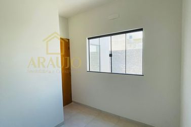 Casa &agrave; venda - 62m&sup2; - Jardim Sakai