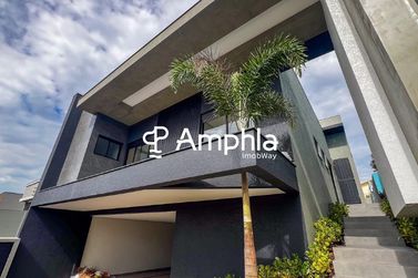 Casa &agrave; venda - 468m&sup2; - Regi&atilde;o do Lago