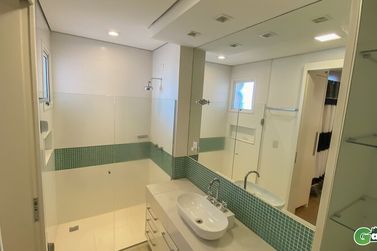 Apartamento para alugar - 269m&sup2; - Zona III