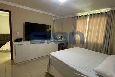 Casa &agrave; venda - 340m&sup2; - 