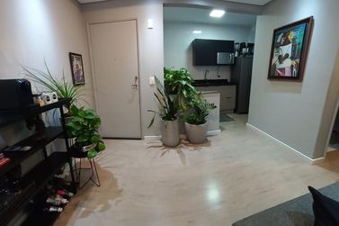 Apartamento &agrave; venda - 51m&sup2; - Zona III
