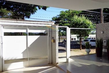 Sobrado &agrave; venda - 356m&sup2; - Zona 2