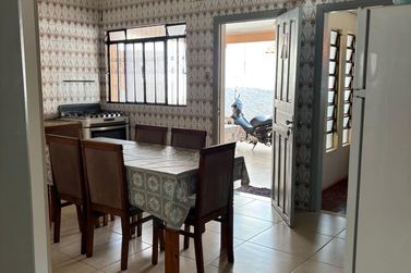 Casa &agrave; venda - 140m&sup2; - Zona VII