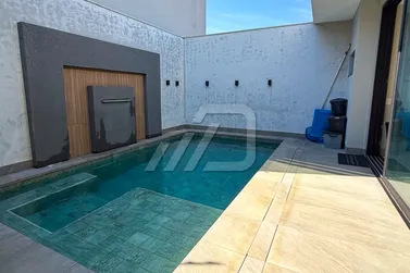 Casa &agrave; venda - 261m&sup2; - Mont Blanc Residence