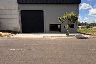Sal&atilde;o Comercial para alugar - 330m&sup2; - Parque Viena
