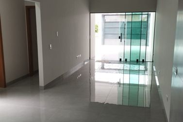 Casa &agrave; venda - 110m&sup2; - Parque Residencial Jap&atilde;o