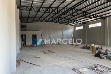 Sal&atilde;o Comercial &agrave; venda - 300m&sup2; - Jardim dos Pioneiros II
