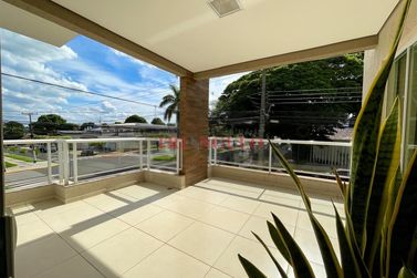 Sobrado &agrave; venda - 338m&sup2; - ZONA I