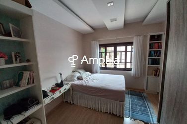 Casa &agrave; venda - 210m&sup2; - Jardim Gisela