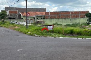 Terreno &agrave; venda - 450m&sup2; - Jardim Espanha