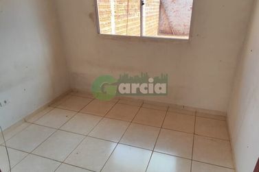 Casa &agrave; venda - 180m&sup2; - Conjunto Habitacional Sonho Meu