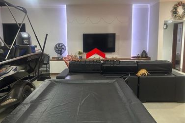 Casa &agrave; venda - 215m&sup2; - Porto Camargo