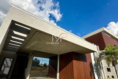 Casa &agrave; venda - 162m&sup2; - Avenida Paran&aacute;