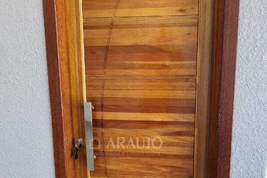 Casa &agrave; venda - 135m&sup2; - Jardim Alphaville