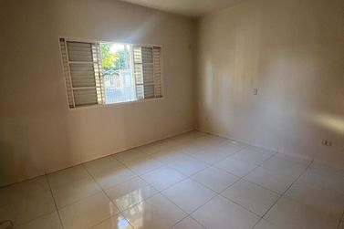 Casa para alugar - 100m&sup2; - Jardim Alphavile