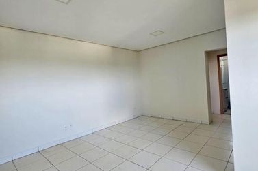 Apartamento &agrave; venda - 86m&sup2; - Zona I-A