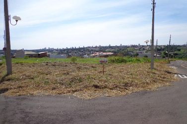 Terreno &agrave; venda - 391m&sup2; - Jardim Real