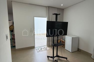 Sobrado &agrave; venda - 210m&sup2; - JARDIM ALPHAVILLE