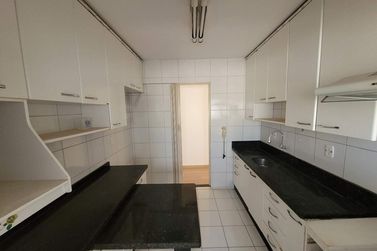 Apartamento para alugar - 89m&sup2; - Zona I