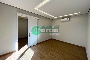 Casa &agrave; venda - 250m&sup2; - Residencial Portal das &Aacute;guas