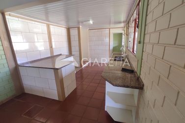 Casa &agrave; venda - 122m&sup2; - CENTRO