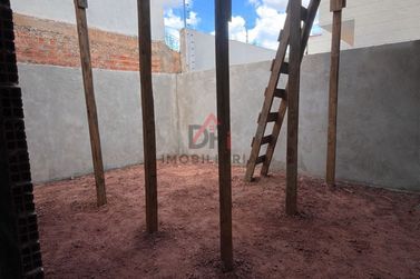 Casa &agrave; venda - 62m&sup2; - JARDIM IBIS