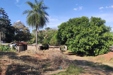 Terreno para alugar - 2350m&sup2; - Em frente a Guarda Mirim