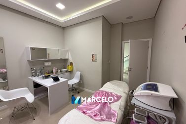 Ponto Comercial &agrave; venda - 280m&sup2; - Centro