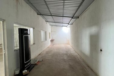 Sal&atilde;o Comercial para alugar - 180m&sup2; - Parque Residencial da G&aacute;vea