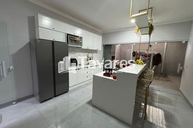 Casa &agrave; venda - 124m&sup2; - Parque Bandeirantes