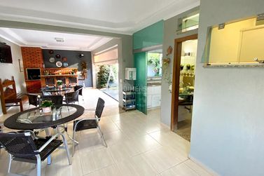 Casa &agrave; venda - 224m&sup2; - Jardim Lisboa