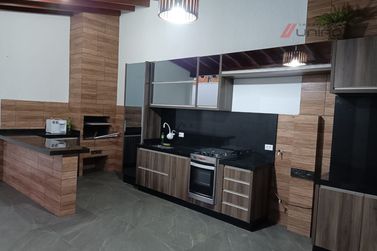 Casa &agrave; venda - 192m&sup2; - Zona VII