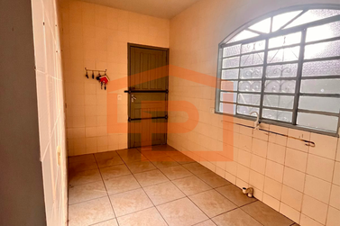 Casa &agrave; venda - 99m&sup2; - Zona VII