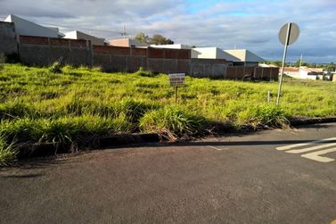 Terreno &agrave; venda - 260m&sup2; - Jardim Aeroporto IV